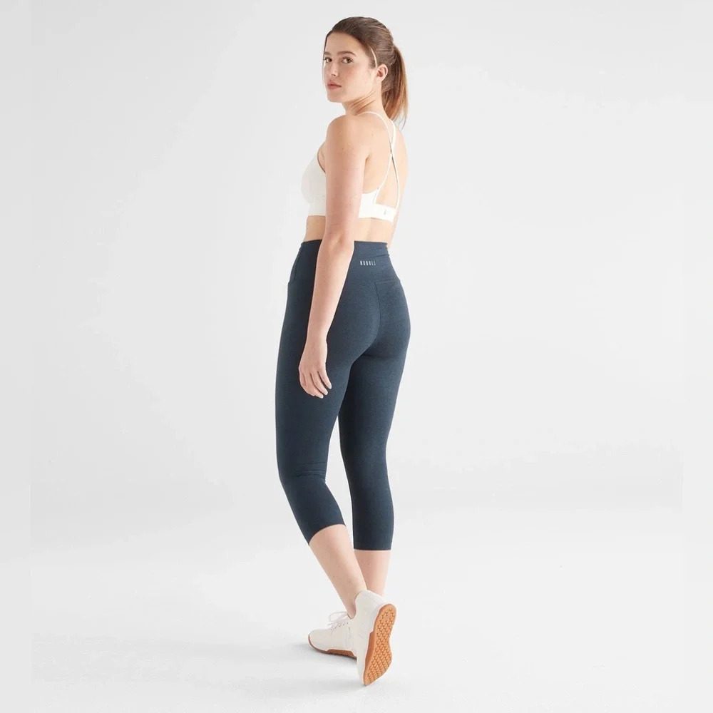 NOBULL Women's High-Rise Matte Tight 21" COLOR:MIDNIGHT HEATHER MATTE Small